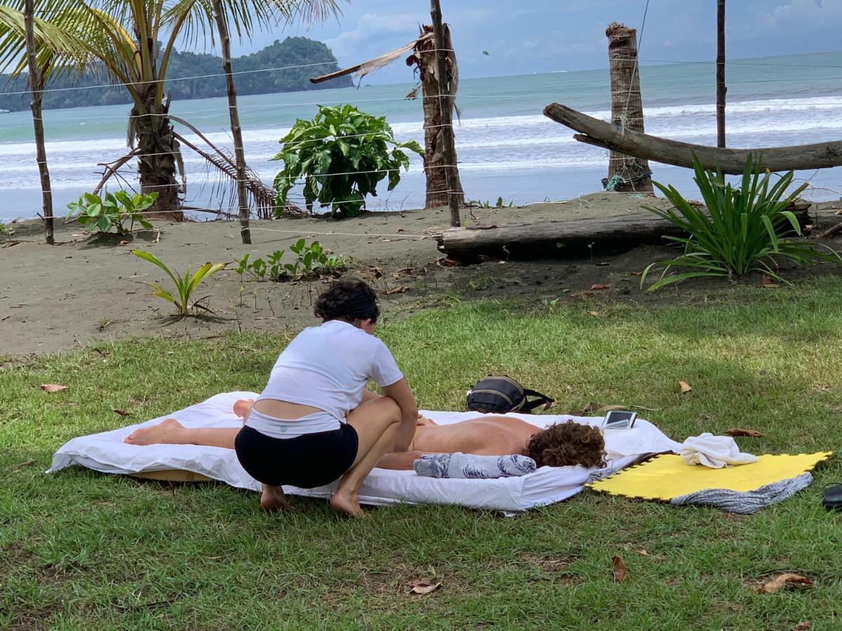 Hotel Miguel Surf Camp Quepos Zewnętrze zdjęcie