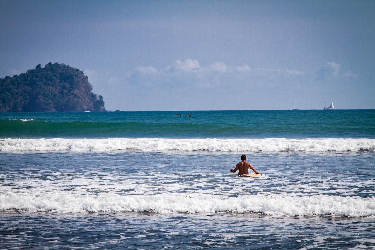 Hotel Miguel Surf Camp Quepos Zewnętrze zdjęcie